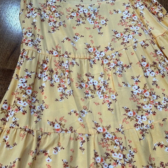 Yellow Floral Sundress Size S - Picture 3 of 6